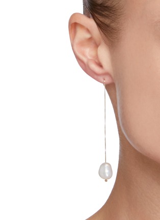 Figure View - Click To Enlarge - POPPY FINCH - Baroque Pearl Threader 14k Gold Earrings