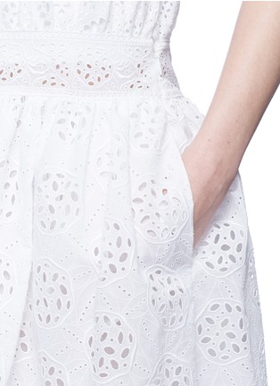 Detail View - Click To Enlarge - VALENTINO GARAVANI - San Gallo lace midi dress