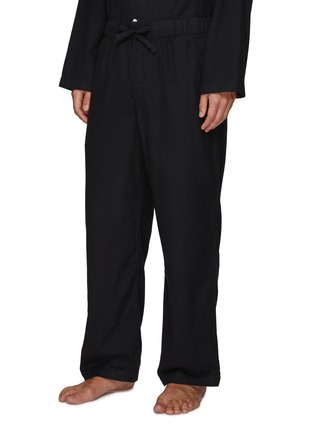 Detail View - Click To Enlarge - TEKLA - Medium Organic Cotton Flannel Pyjama Pants – Black