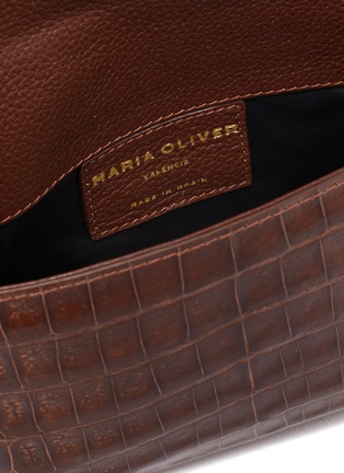 Detail View - Click To Enlarge - MARIA OLIVER - Malala' Shiny Crocodile Leather Clutch
