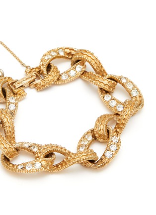 Detail View - Click To Enlarge - LANE CRAWFORD VINTAGE ACCESSORIES - Diamanté Gold Toned Twisted Chain Link Bracelet