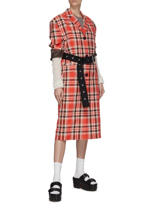 Figure View - Click To Enlarge - ACNE STUDIOS - BELTED WIDE SHOULDER CHEQUERED LONG COAT