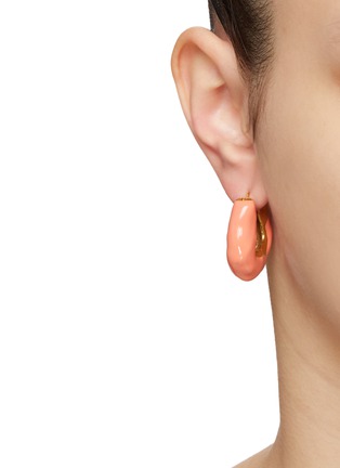 Figure View - Click To Enlarge - JOANNA LAURA CONSTANTINE - ‘Waves' enamelled hoop earrings