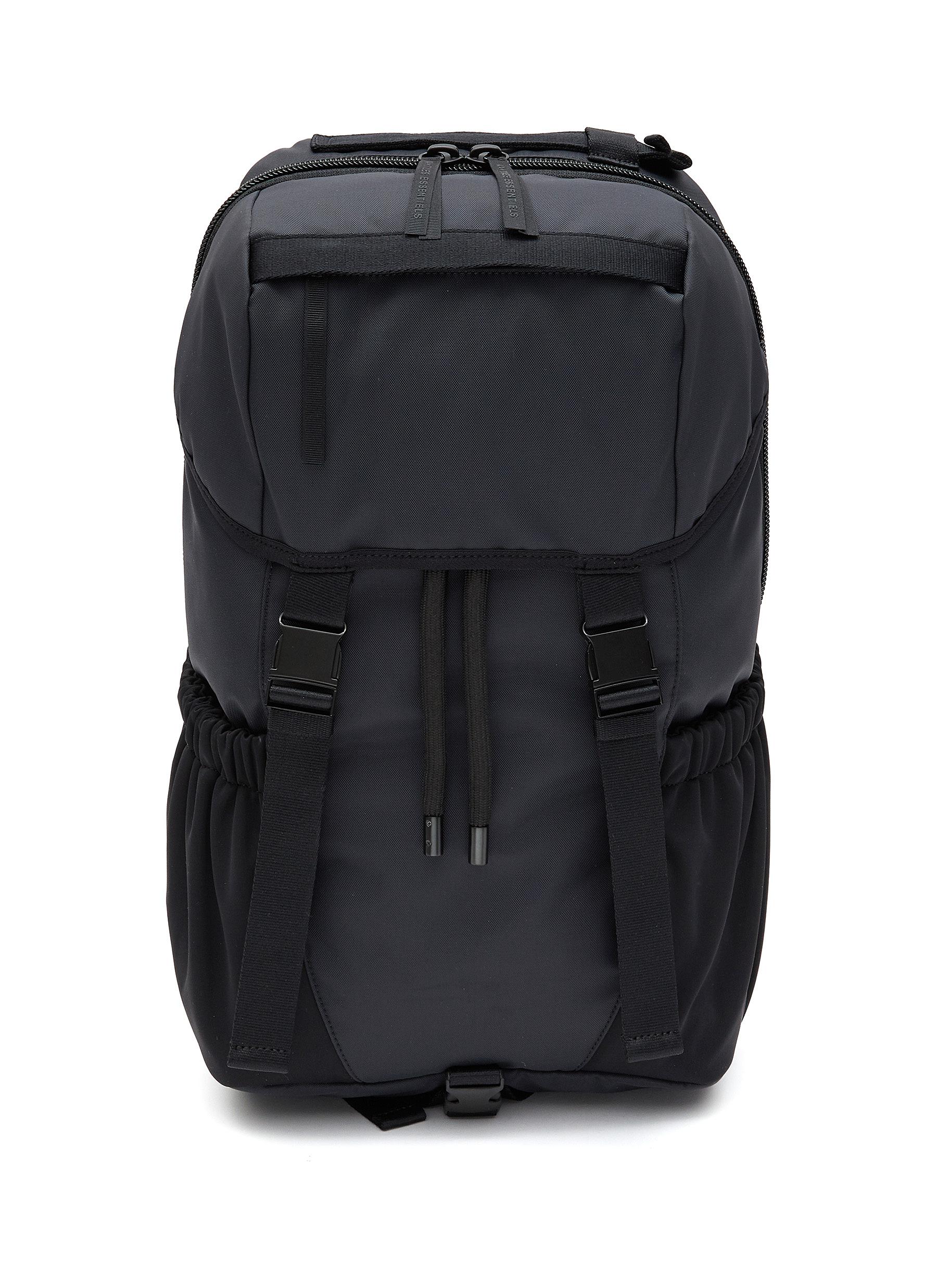 Want Les Essentiels De La Vie Rouge 2.0' Nylon Utility Backpack In Black