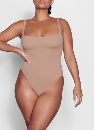 Detail View - Click To Enlarge - SKIMS - ‘Fits Everybody’ Square Neck Bodysuit
