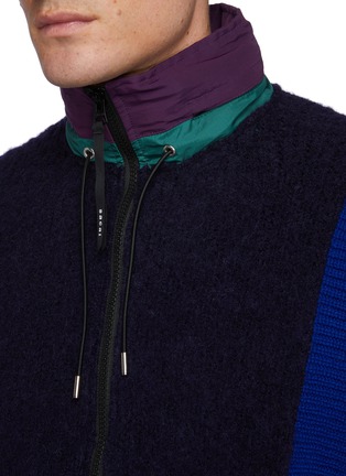 Detail View - Click To Enlarge - SACAI - Wool Blend Knit Panelled Packable Hood Zip Up Jacket