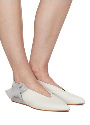 Figure View - Click To Enlarge - GRAY MATTERS - ‘Nodo' Point Toe Side Knot Slingback Leather Flats