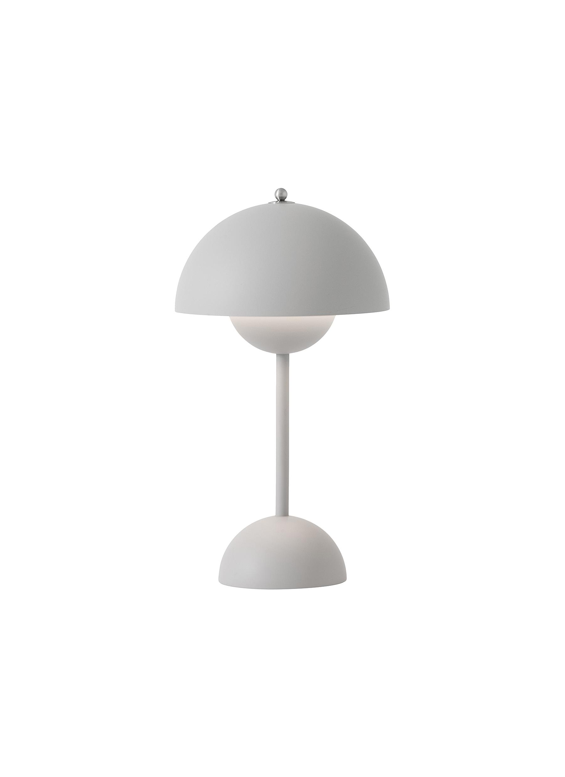 MATT LIGHT GREY Flowerpot VP9' Portable Lamp — Matt Light Grey