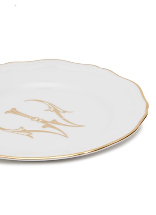 Detail View - Click To Enlarge - GINORI 1735 - Corona Monogram Oro W Initial Porcelain Flat Bread Plate — Set of 4