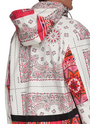 Detail View - Click To Enlarge - SACAI - Double Zipper Ethnic Print Hooded Jacket