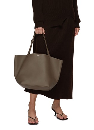 Figure View - Click To Enlarge - THE ROW - PARK TOTE THREE' LUX GRAIN CALF TOTE BAG