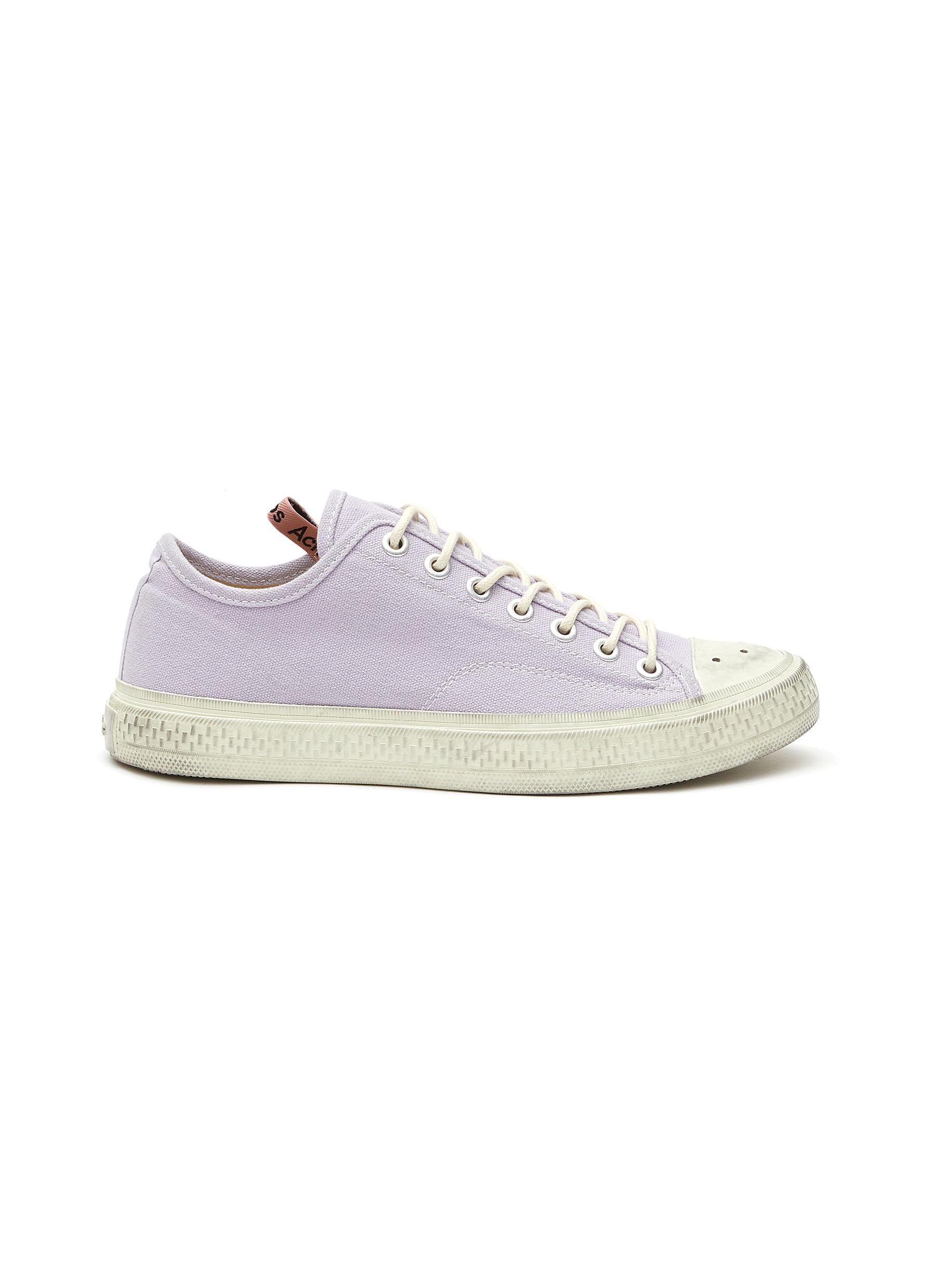 TUMBLED CANVAS LOW TOP LACE UP SNEAKERS