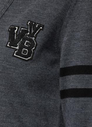  - VICTORIA, VICTORIA BECKHAM - VVB' Textured Badge Wool Blend Knit Varsity Cardigan