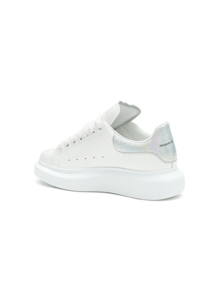 Figure View - Click To Enlarge - ALEXANDER MCQUEEN - Oversized Sneakers' in Leather with Holographic Heel Tab