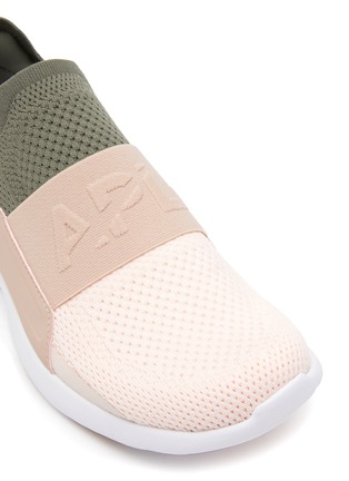 Detail View - Click To Enlarge - ATHLETIC PROPULSION LABS - TECHLOOM BLISS' ELASTIC BAND LOW TOP SNEAKERS