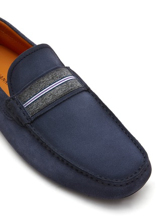 Detail View - Click To Enlarge - MAGNANNI - Two Toned Colour Band Suede Driver Loafers