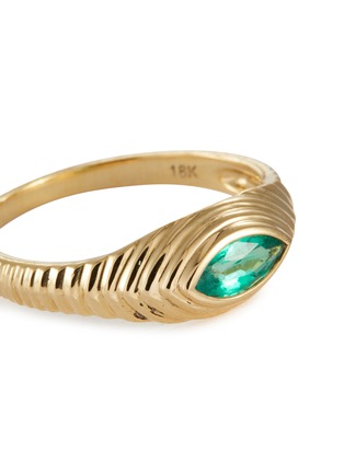 Detail View - Click To Enlarge - YI COLLECTION - Emerald 18k Gold Pyramid Eye Ring