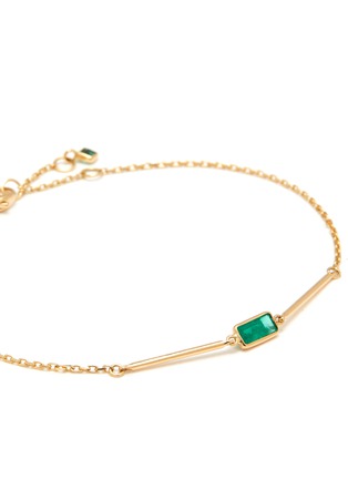 Detail View - Click To Enlarge - YI COLLECTION - Emerald 18k Gold Baguette Bar Bracelet