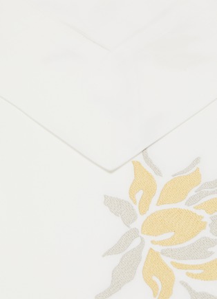 Detail View - Click To Enlarge - FRETTE - Peonia King Size Embroidered Duvet Set – Milk/Citrine Green