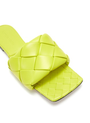 Detail View - Click To Enlarge - BOTTEGA VENETA - ‘Lido' intreccio leather flat sandals