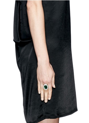Figure View - Click To Enlarge - KENNETH JAY LANE - Emerald crystal ring