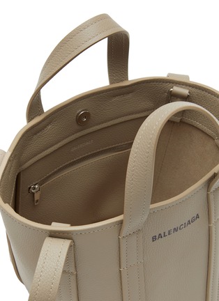 Detail View - Click To Enlarge - BALENCIAGA - ‘Everyday' Logo Print Leather Shopping Tote