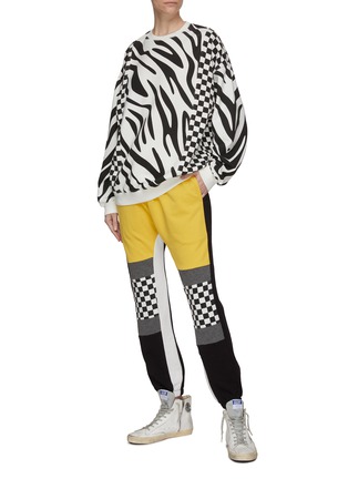 Figure View - Click To Enlarge - R13 - Tiger stripe check mix print oversized sweatshirt