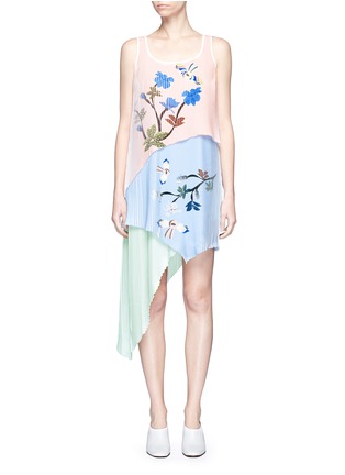 Main View - Click To Enlarge - HELEN LEE - Flying bunny print pleated asymmetric tiered dress