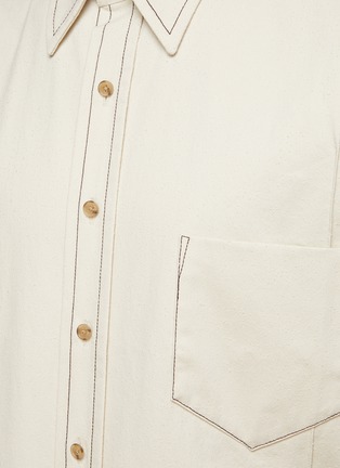  - KARMUEL YOUNG - Contrast topstitch point collar shirt