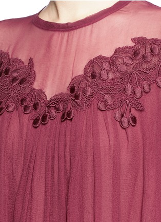 Detail View - Click To Enlarge - CHLOÉ - Cherry guipure lace crushed georgette blouse