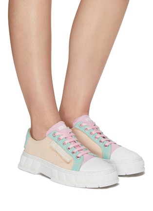 Figure View - Click To Enlarge - VIRÓN  - ‘1968’ LOW TOP LACE UP CANVAS SNEAKERS