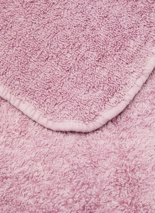 Detail View - Click To Enlarge - ABYSS - Super pile bath sheet – Orchid