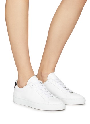Figure View - Click To Enlarge - COMMON PROJECTS - ‘RETRO LOW’ COLOURED TAB LEATHER SNEAKERS