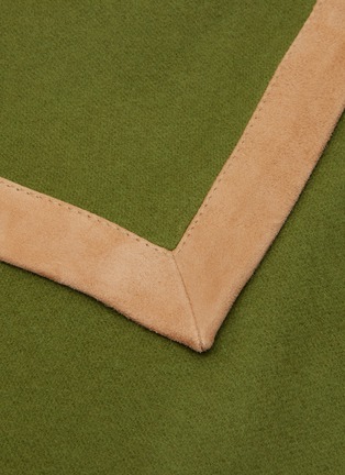 Detail View - Click To Enlarge - FRETTE - CASHMERE AND SUEDE THROW — MOSS GREEN/CAMEL