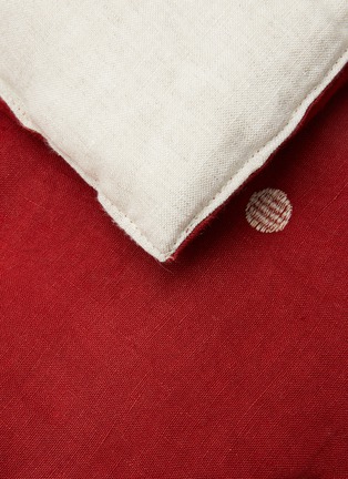 Detail View - Click To Enlarge - ONCE MILANO - Dotted King Size Linen Quilt — Red/Natural