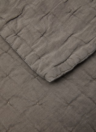  - ONCE MILANO - Wavy Linen Blanket — Charcoal