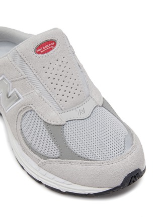 Detail View - Click To Enlarge - NEW BALANCE - ‘2002R’ Chunky Low-Top Slip-On Sneakers