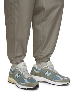Figure View - Click To Enlarge - NEW BALANCE - ‘2002 JAPAN’ LOW TOP LACE UP RUNNER SNEAKERS