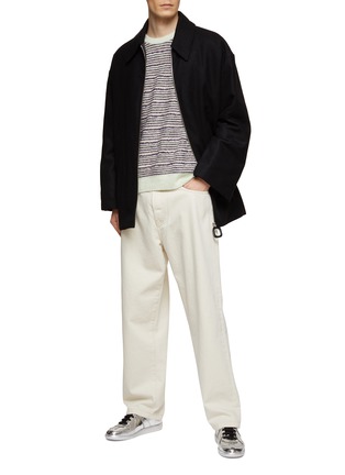 Figure View - Click To Enlarge - JW ANDERSON - STRAIGHT FIT SIGNATURE TONAL RING PULLER PADDED WOOL BLEND MELTON SHORT COAT