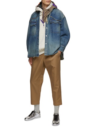 Figure View - Click To Enlarge - KOLOR - CONTRAST PIPING WESTERN STYLE MEDIUM WASH DENIM SHIRT