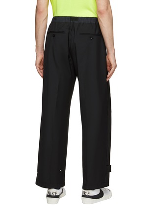 Back View - Click To Enlarge - SACAI - CONTRAST WAISTBAND BUCKLE FLAP TROUSERS
