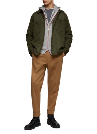 Figure View - Click To Enlarge - OFFICINE GÉNÉRALE - ‘HUGO’ BELTED RELAXED FIT ROLLED UP PANTS