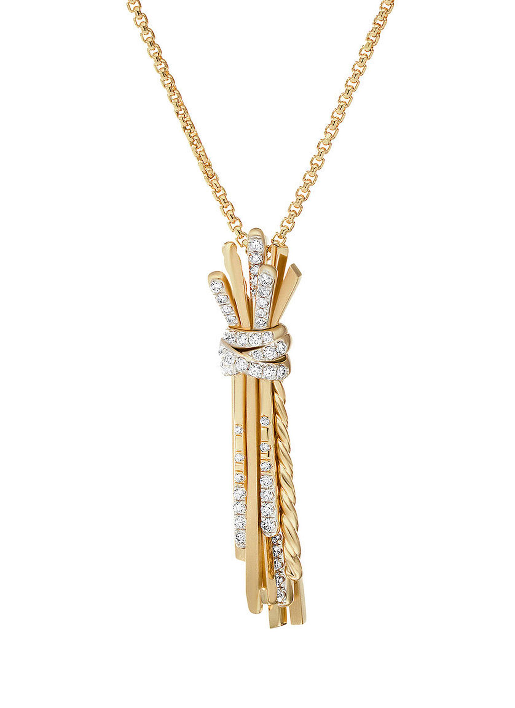 18k gold pendant necklace 