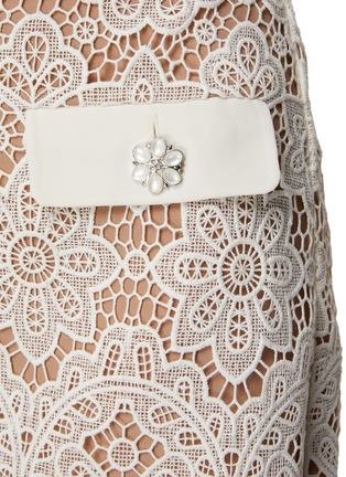  - SELF-PORTRAIT - Ivory Button Floral Guipure Mini Skirt