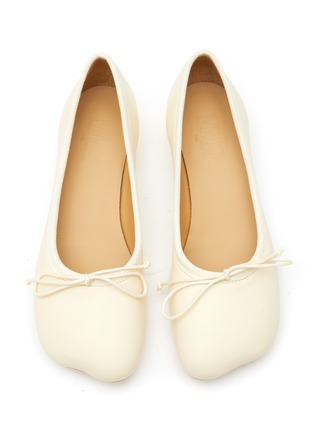 Detail View - Click To Enlarge - MM6 MAISON MARGIELA - ‘6 ANATOMIC’ ROUND TOE LEATHER BALLERINA FLATS