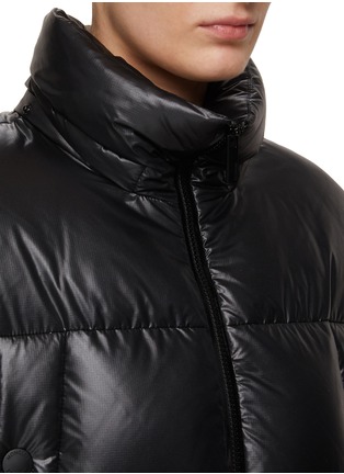 Detail View - Click To Enlarge - MONCLER - CAP SLEEVE HIGH NECK BOXY PUFFER VEST