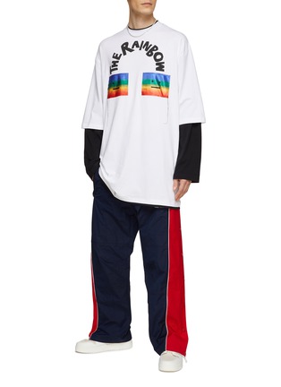 Figure View - Click To Enlarge - ACNE STUDIOS - FACE LOGO PATCH RAINBOW SLOGAN PRINT LONG SLEEVE T-SHIRT