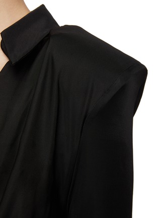  - GAUGE81 - ‘Utena’ Drapped V-Neck Mini Dress