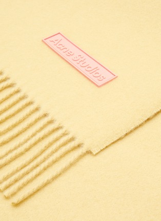 Detail View - Click To Enlarge - ACNE STUDIOS - COMPACT HEAVY FRINGED WOOL SCARF