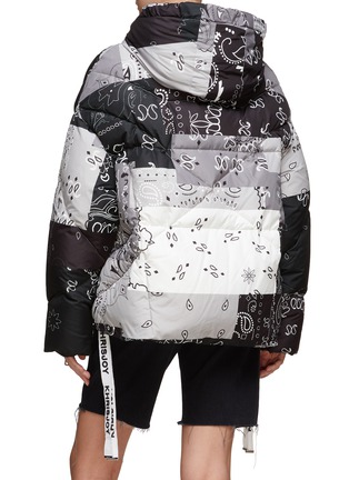 Back View - Click To Enlarge - KHRISJOY - ‘PUFF KHRIS’ PATCH BANDANA PRINT PUFFER JACKET